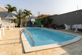 Casa com piscina prox a Praia em Peruibe SP